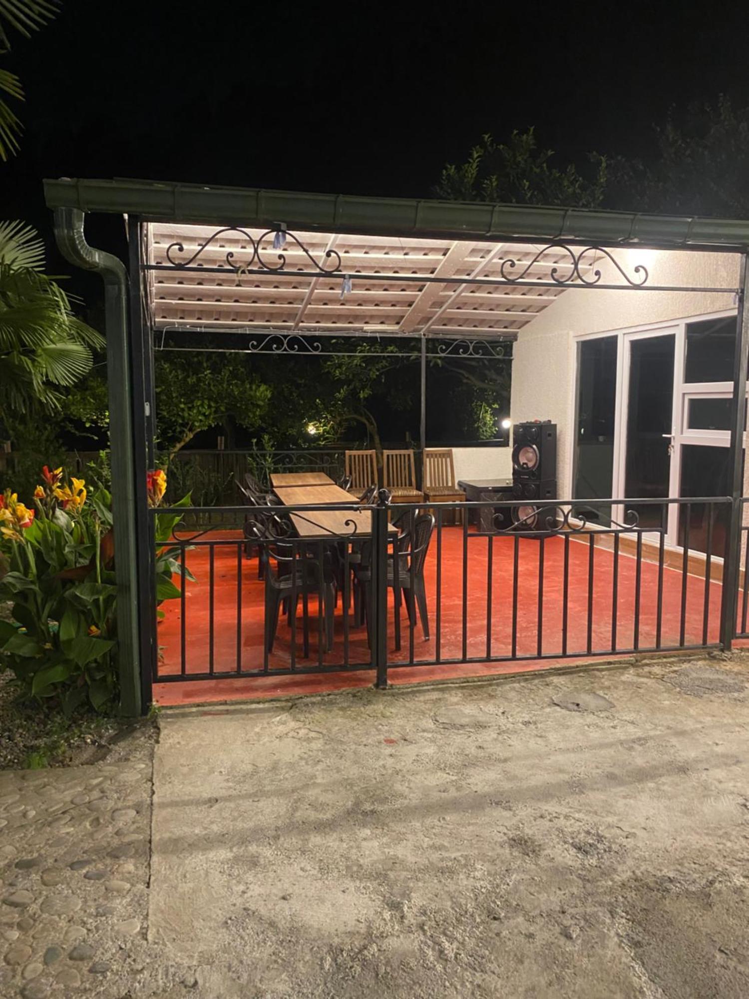 Maguli Home Gonio Bagian luar foto